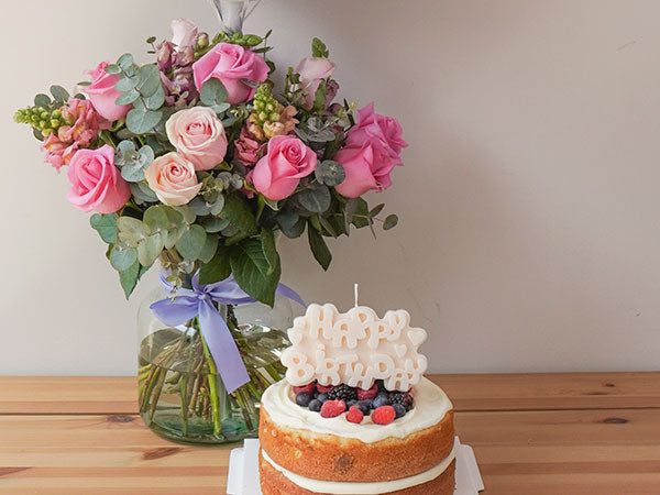florería con arreglos de flores para cumpleaños